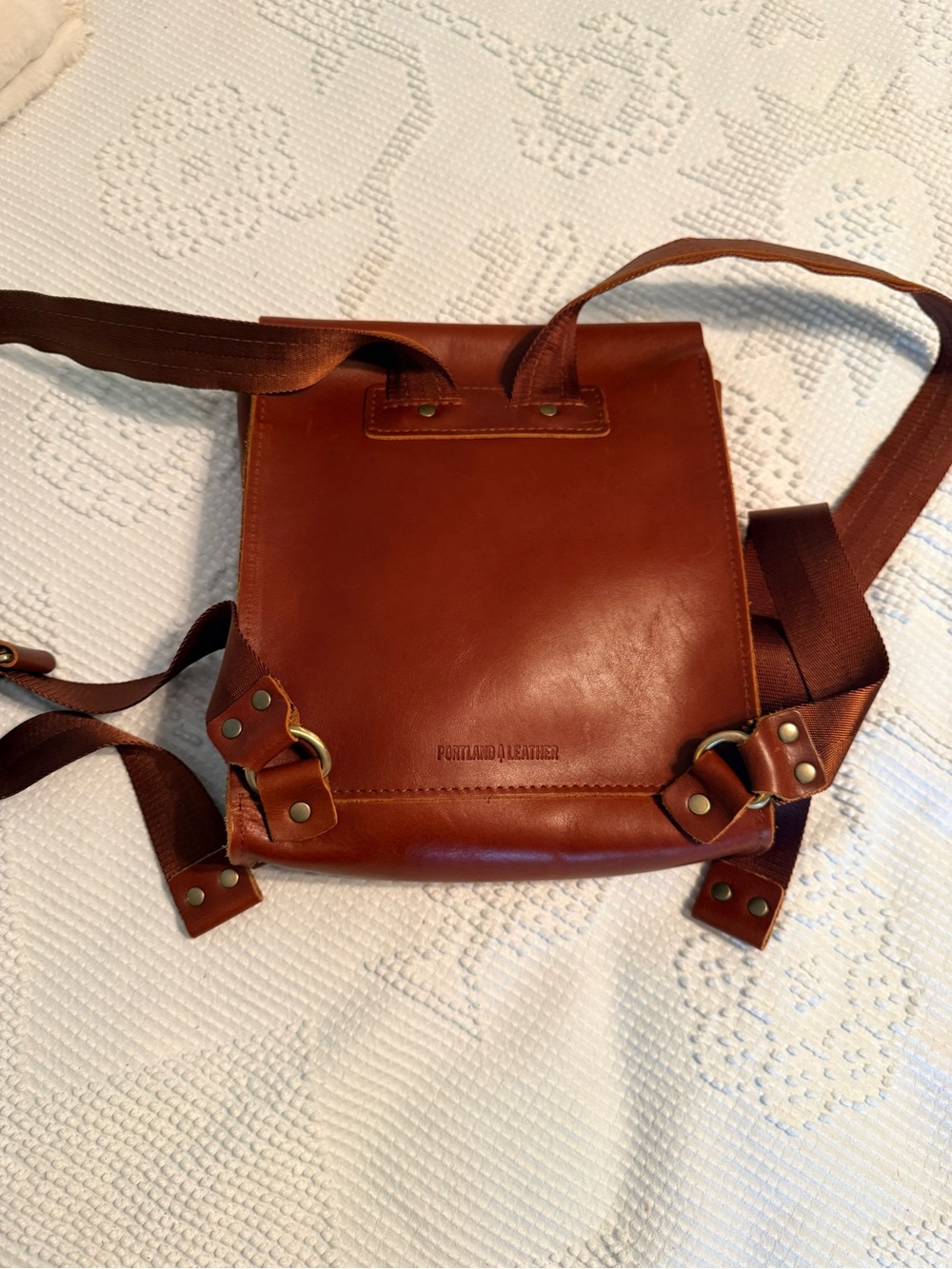 Portland Leather Chestnut Sierra Backpack - Picture 3 of 7